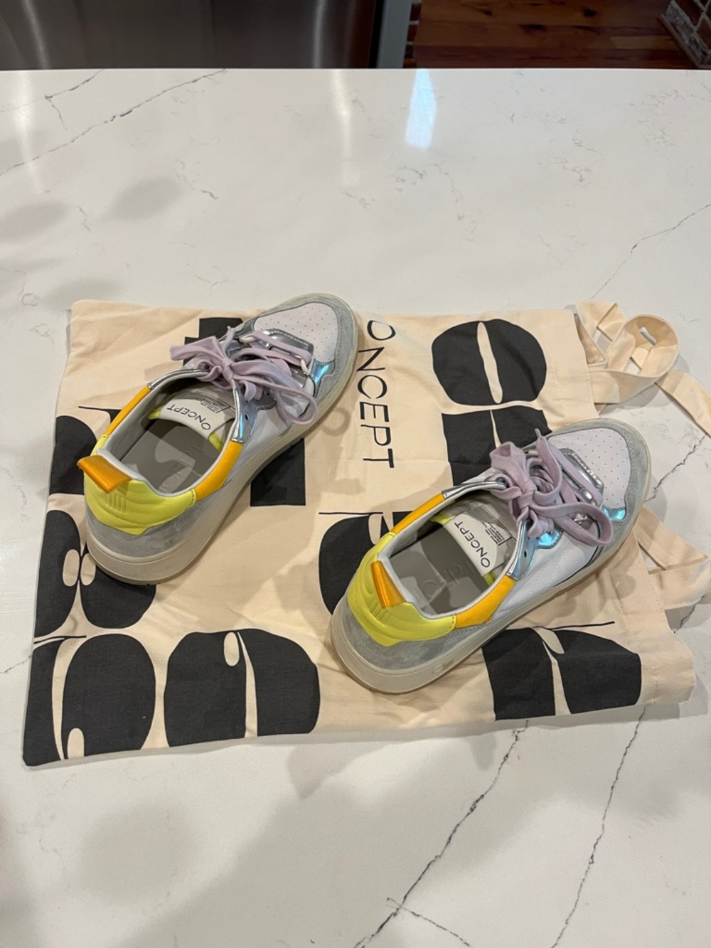 ONCEPT Women’s Colorblock Casual Sneakers in Yellow and Gray